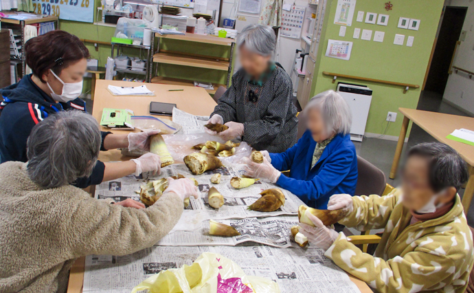  250416hlc_NakamurabashiYado_BambooshootsCut.jpg