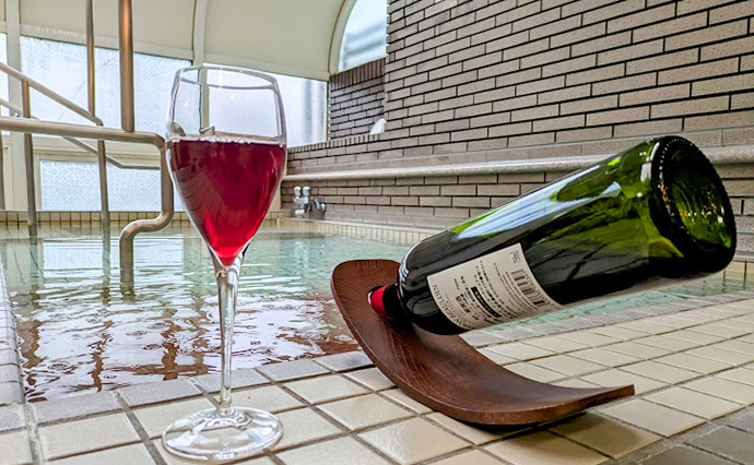 250312hlc_YakushiDS_Wine.jpg