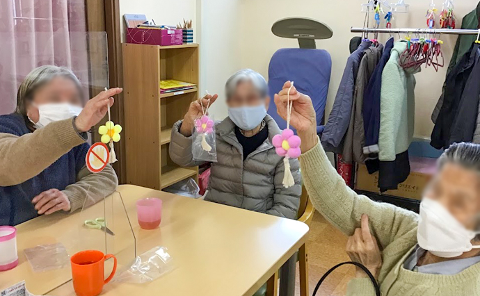 250324hlc_TokuraDS_flowerHolder_0390.jpg