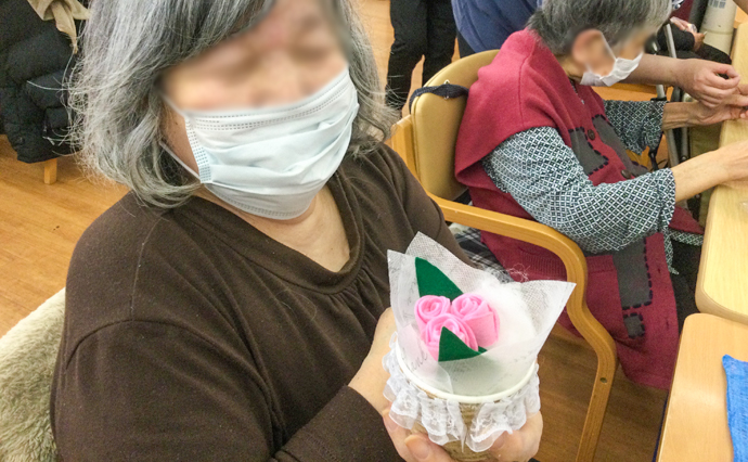 250428hlc_DaitoDS_RoseCrafts.jpg