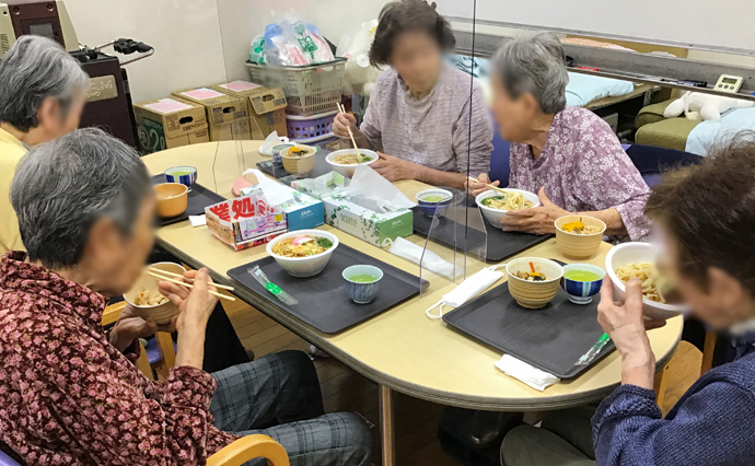 250428hlc_KinkiYuDS_UdonLunch.jpg