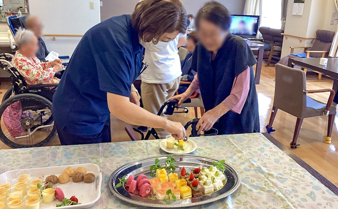 250522hlc_ChibainnainoSato_Cake_3.jpg