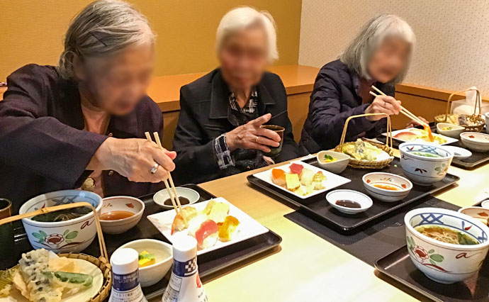 251025HLC_Itayado_ Eatingout_1805.jpg