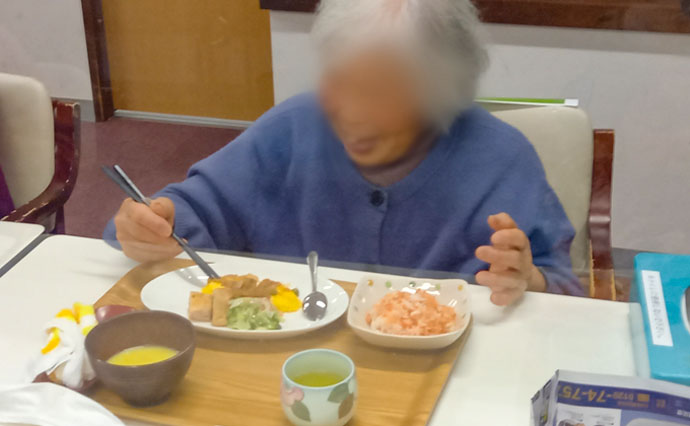 260112HLC_Akitsu_X'mas_Lunc Face.jpg