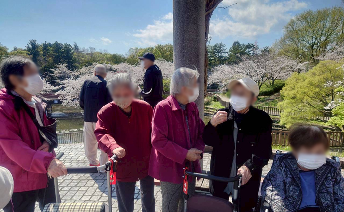 260418HLC_Arakogawa_Hanami_3.jpg