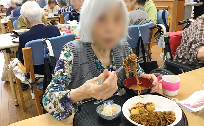 260608HLC_Kuise_Takoyaki_2.jpg