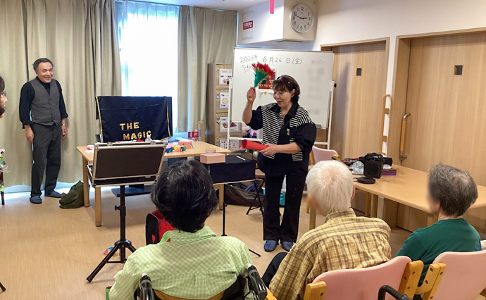 260630HLC_IchikawaMama_MagicShow_5748.jpg