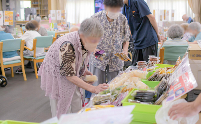 260822HLC_Hineno_Shopping_9056.jpg