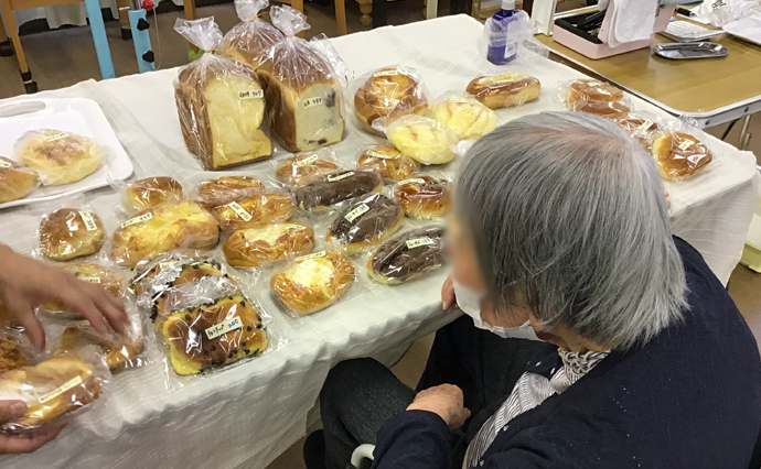 260829HLC_Kishiwada_BreadShop_2.jpg