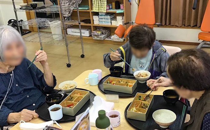 260909HLC_Joto_Lunch_7409.jpg