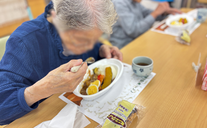 261008HLC_nishiaraii_Curry_4.jpg