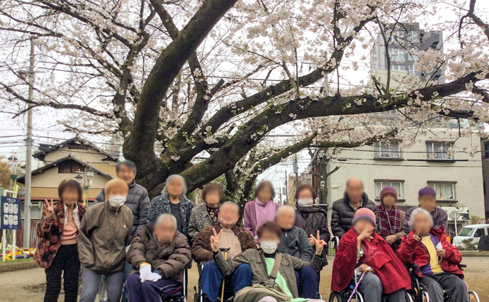 250405hlc_KomatsuDS_Hanami_3.jpg