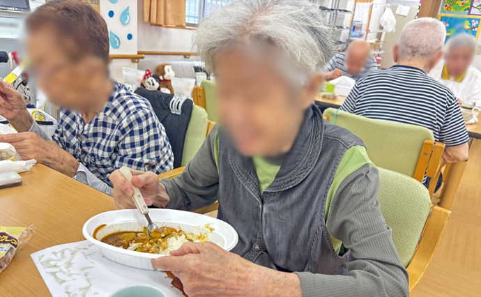 261008HLC_nishiaraii_Curry_５.jpg
